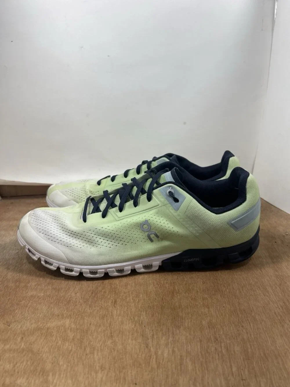 On CloudFlow 3 Mens Size 14 Green Athletic Running Training Shoes Comfort